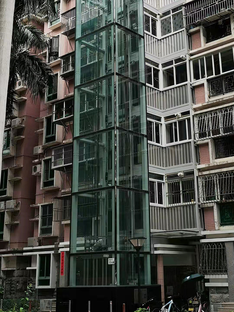 深圳市龍崗區碧湖玫瑰園12棟